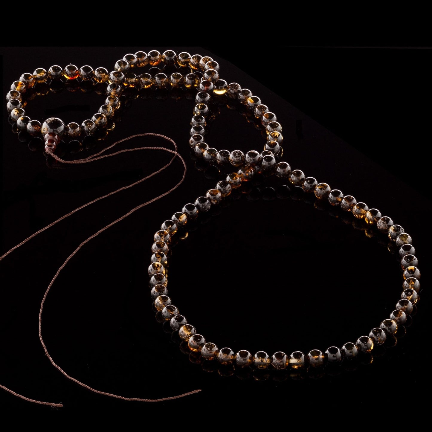 琥珀念珠