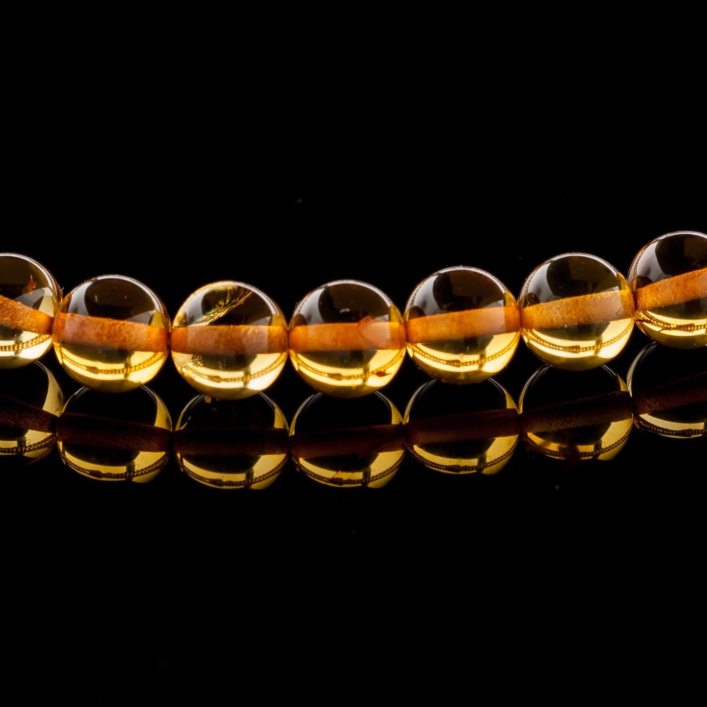 琥珀念珠