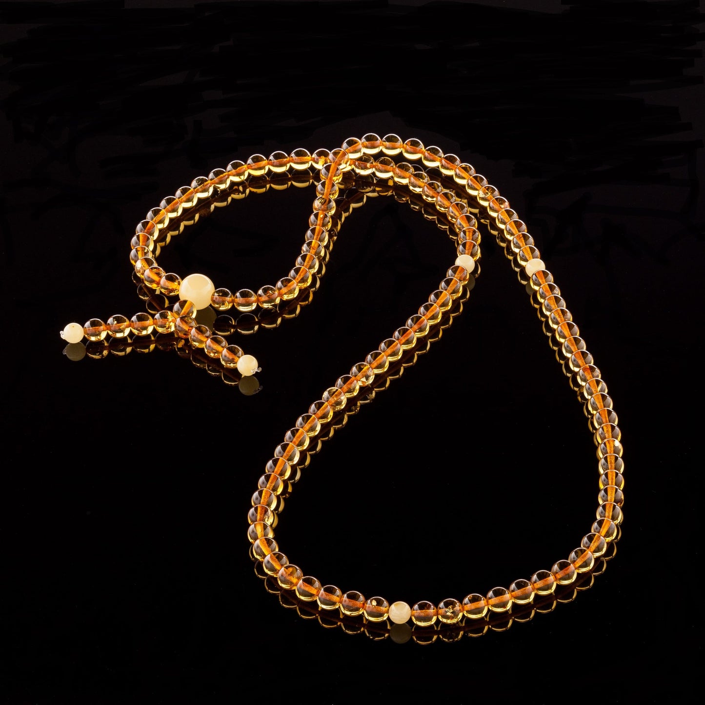 琥珀念珠