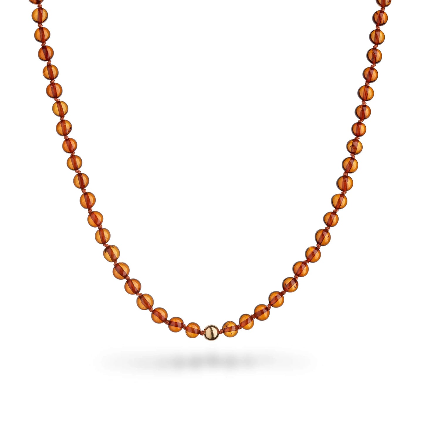 兒童用琥珀項鍊，採用AU750純金製作。